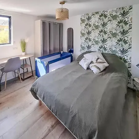 Maison Avec Piscine Holiday home *